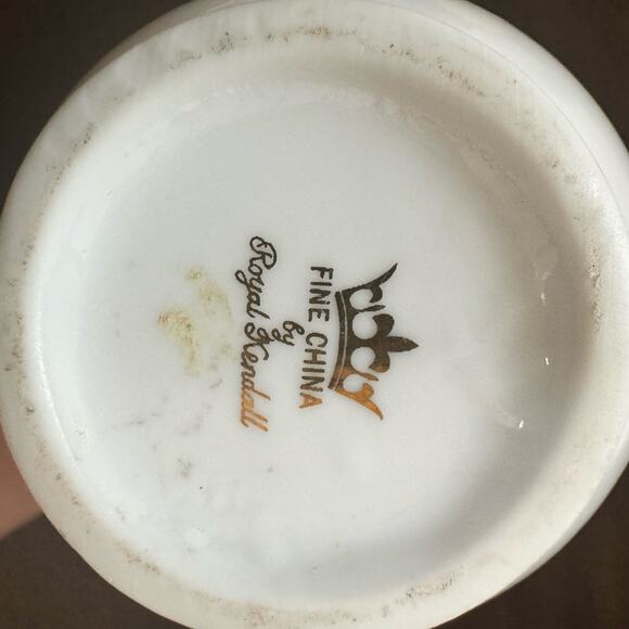 VTG Royal Kendall Porcelain Fine China Bud Vase Gold Trim Flowers Victorian - Picture 10 of 10